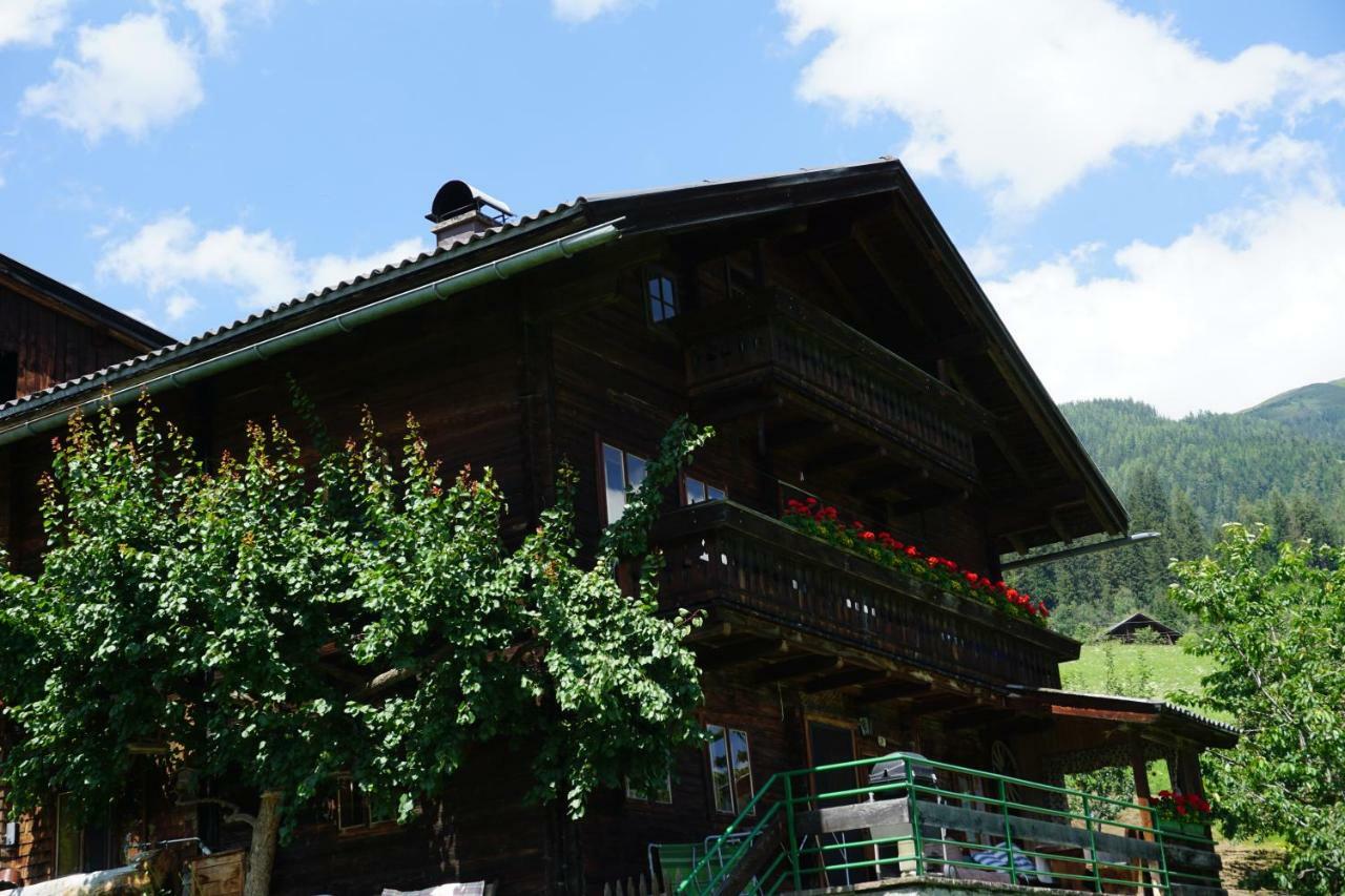 Bauernhaus Heisenbauer Neukirchen am Großvenediger Esterno foto